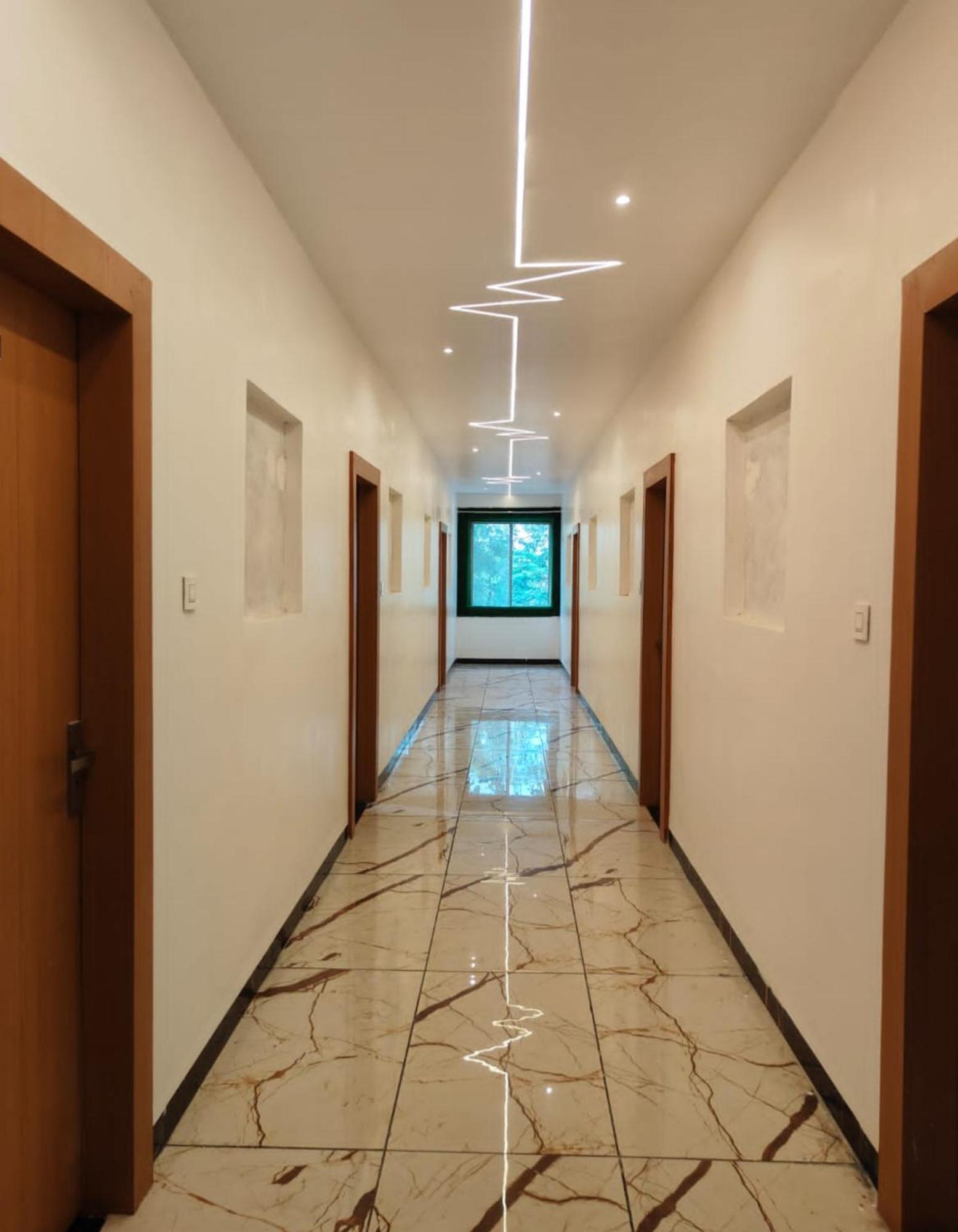 Rk Hotel & Restaurant Dewas Dış mekan fotoğraf